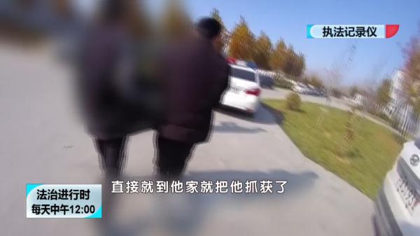 居民家被盗，北京民警看监控后乐了：这不是隔壁村老张么！