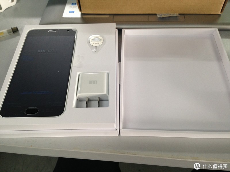 迟到的开箱：MEIZU 魅族 魅蓝2 手机