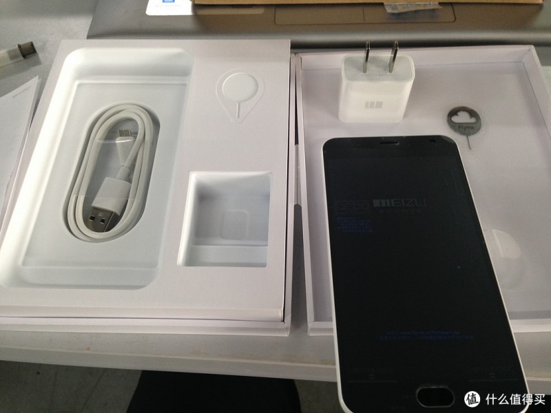 迟到的开箱：MEIZU 魅族 魅蓝2 手机